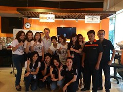 Andrea Curtarelli engaging the Thai community at Out of the Box, Chiangmai