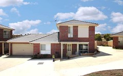 3/4, 38 Papworth Place, Meadow Heights VIC