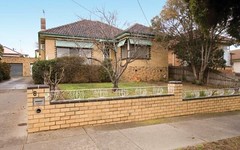 8 Clydebank Road, Essendon West VIC