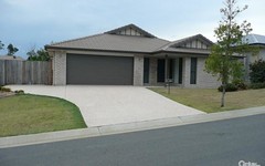 28 Lexey Crs, Wakerley QLD