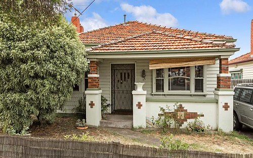 15 Glamis Rd, West Footscray VIC 3012
