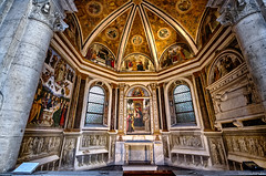 Santa maria del popolo • <a style="font-size:0.8em;" href="http://www.flickr.com/photos/89679026@N00/15193043187/" target="_blank">View on Flickr</a>