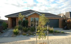 7 St Cuthberts Court, Marshall VIC