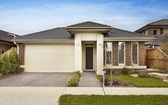 76 Coulthard Crescent, Doreen VIC