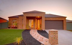 16 Waterford Drive, Miners Rest VIC
