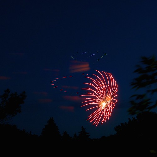 Fireworks _2014_07_01_22-52-20_DSC_9566_©LindsayBerger2014