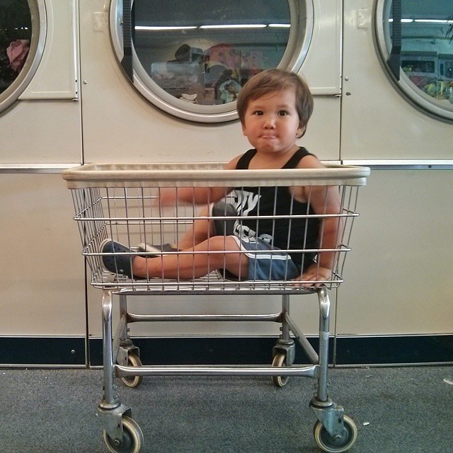 9 loads of laundry in 2 hours. Boom. #ohluka