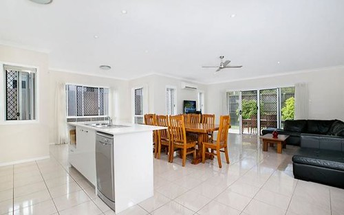 49 Doherty Pl, Wakerley QLD 4154