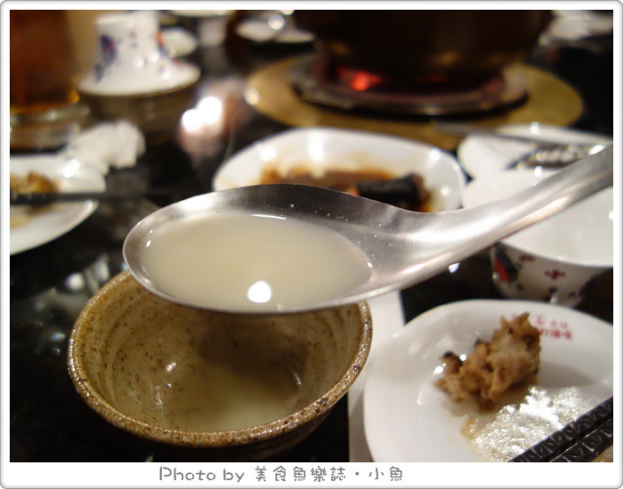【台北大同】台灣飲茶‧吳阿水老茶館‧火鍋茶飲牛肉麵炸雞樣樣有 @魚樂分享誌