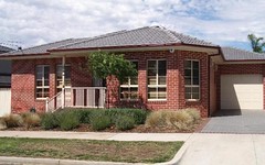 2A Lock Street, Airport West VIC