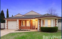 17 Moama Place, Rowville VIC