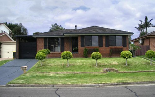 37 Queenscliff Drive, Woodbine NSW