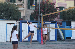 Torneo beach volley femminile 2014 • <a style="font-size:0.8em;" href="http://www.flickr.com/photos/69060814@N02/14807036584/" target="_blank">View on Flickr</a>