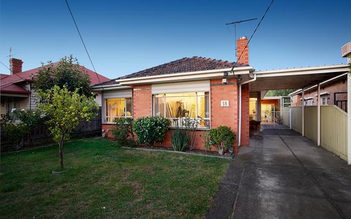 18 Clive St, West Footscray VIC 3012