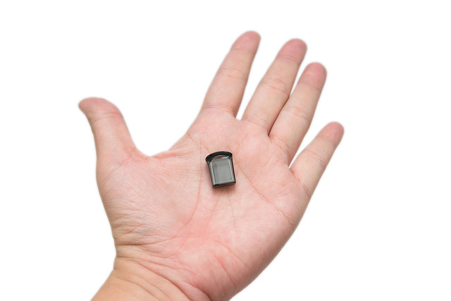 最小的隨身碟！小黑豆改版！Sandisk Ultra Fit 32GB/16GB 隨身碟測試分享 @3C 達人廖阿輝