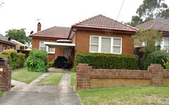 12 LEE AVE, Beverly Hills NSW