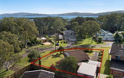 30 Kent Gardens, Soldiers Point NSW
