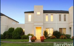 126 Sovereign Manors Crescent, Rowville VIC