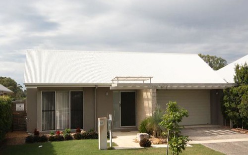 68 Mossvale Drive, Wakerley QLD