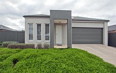 15 Tilley Drive, Staughton Vale VIC
