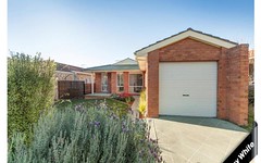 6 Grace Place, Amaroo ACT