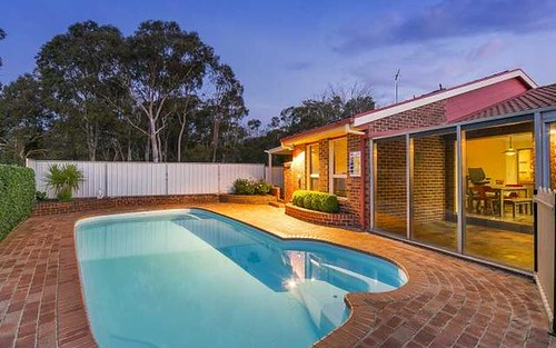 6 Lee Place, Queanbeyan NSW 2620
