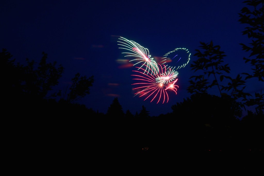 Fireworks _2014_07_01_22-51-45_DSC_9560_©LindsayBerger2014