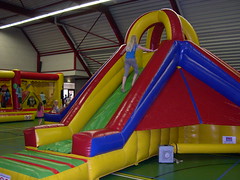 adventurepark grote zaal 4 • <a style="font-size:0.8em;" href="http://www.flickr.com/photos/125345099@N08/14435433005/" target="_blank">View on Flickr</a>