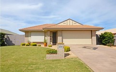3 Lambour Court (Old), Point Vernon QLD