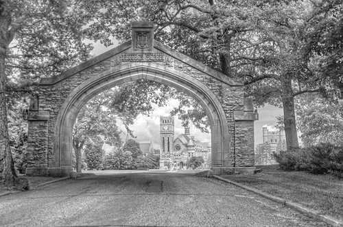 The Shattuck Arch • <a style="font-size:0.8em;" href="http://www.flickr.com/photos/96277117@N00/14615711430/" target="_blank">View on Flickr</a>