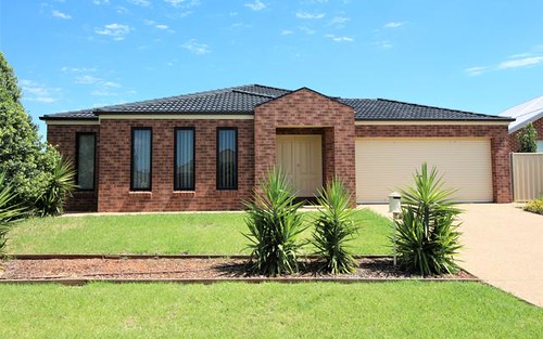 2 Christina Place, Griffith NSW