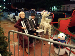 Accordion Entertainers outside • <a style="font-size:0.8em;" href="http://www.flickr.com/photos/34843984@N07/14919781363/" target="_blank">View on Flickr</a>