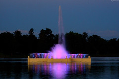 Prismatic Electric Fountain in red, violet, and blue • <a style="font-size:0.8em;" href="http://www.flickr.com/photos/34843984@N07/14924768083/" target="_blank">View on Flickr</a>