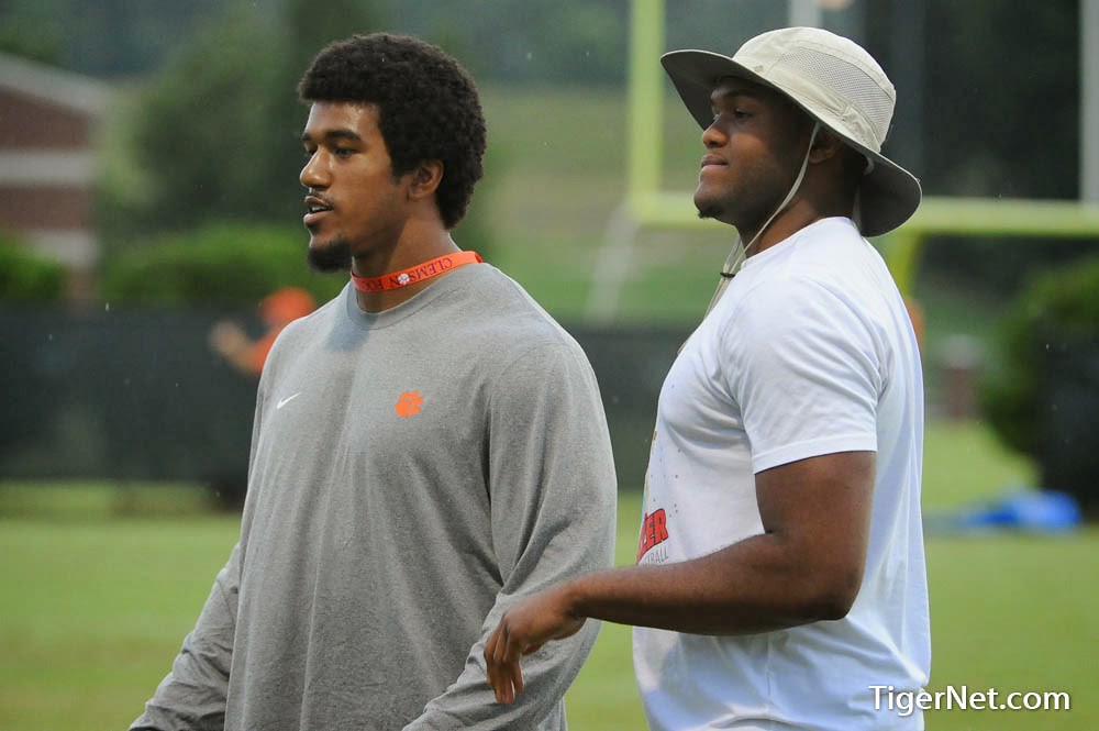 Clemson Football Photo of Austin Bryant and dabocamp and Recruiting and Vic Beasley