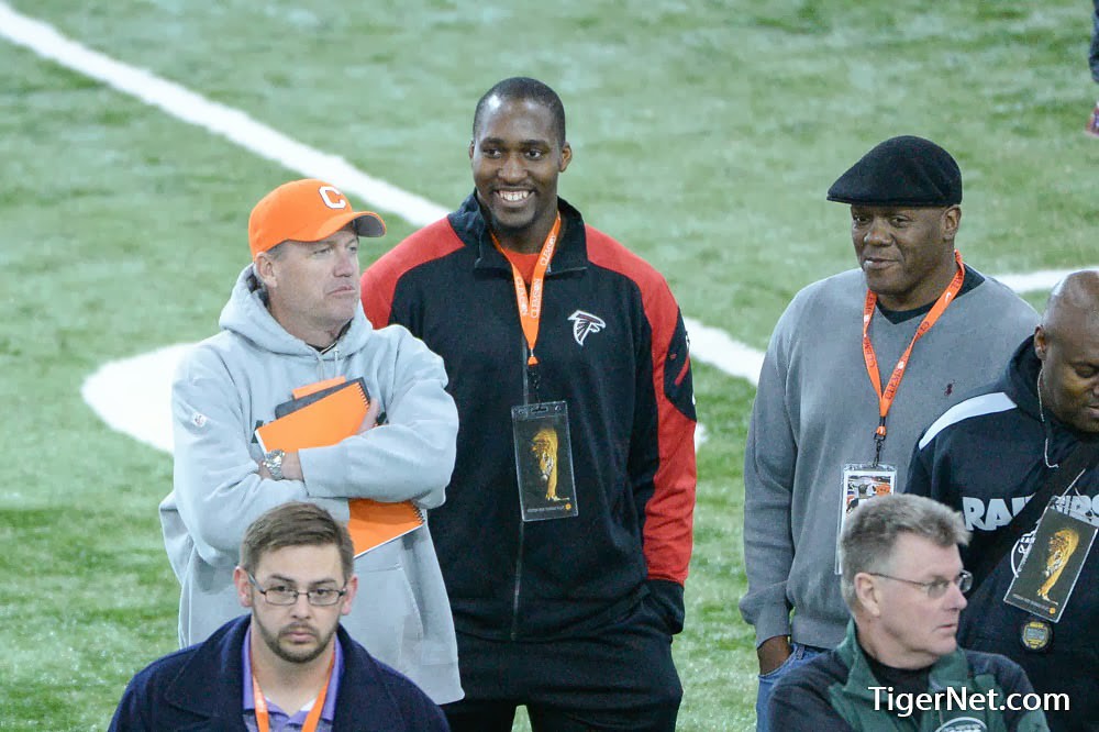 Clemson Football Photo of Malliciah Goodman and practice and proday