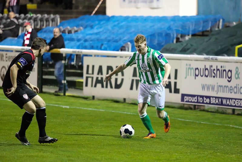 Bray Wanderers v Derry City # 7<br/>© <a href="https://flickr.com/people/95412871@N00" target="_blank" rel="nofollow">95412871@N00</a> (<a href="https://flickr.com/photo.gne?id=15219382090" target="_blank" rel="nofollow">Flickr</a>)