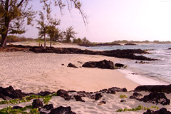 Makalawena Beaches • <a style="font-size:0.8em;" href="http://www.flickr.com/photos/34843984@N07/15360698098/" target="_blank">View on Flickr</a>