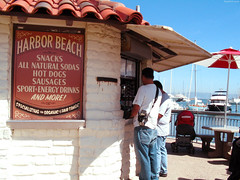 Harbor Beach snack shack • <a style="font-size:0.8em;" href="http://www.flickr.com/photos/34843984@N07/15360407857/" target="_blank">View on Flickr</a>