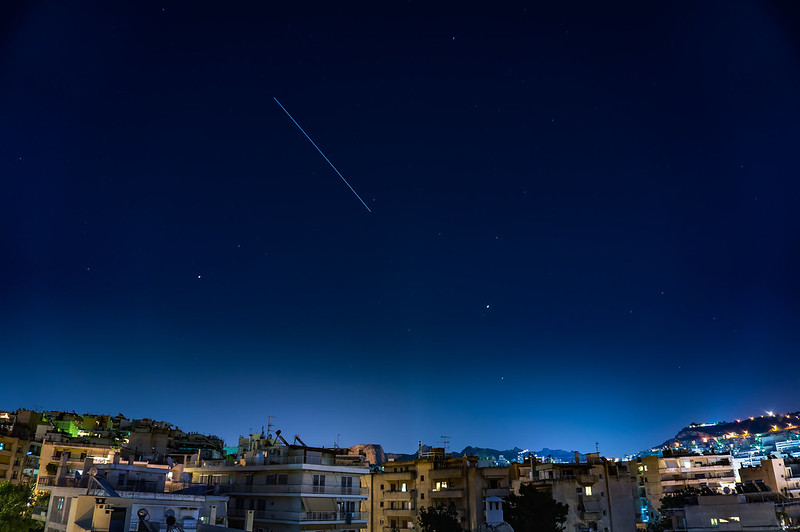 ISS over Athens<br/>© <a href="https://flickr.com/people/135266781@N07" target="_blank" rel="nofollow">135266781@N07</a> (<a href="https://flickr.com/photo.gne?id=33860586972" target="_blank" rel="nofollow">Flickr</a>)