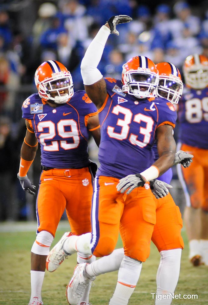 Clemson Football Photo of Bowl Game and Kavell Conner and kentucky
