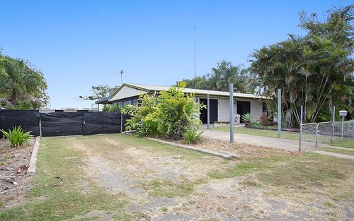 4 Salmon St, Gracemere QLD 4702