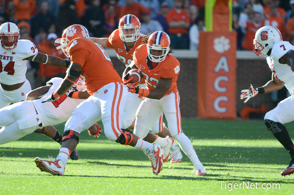 Clemson Football Photo of Andre Ellington and NC State