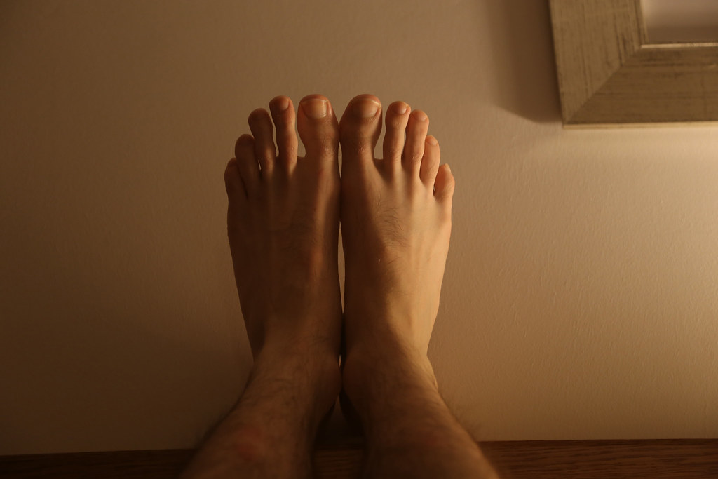 Male Teen Feet Hairy Bare 74