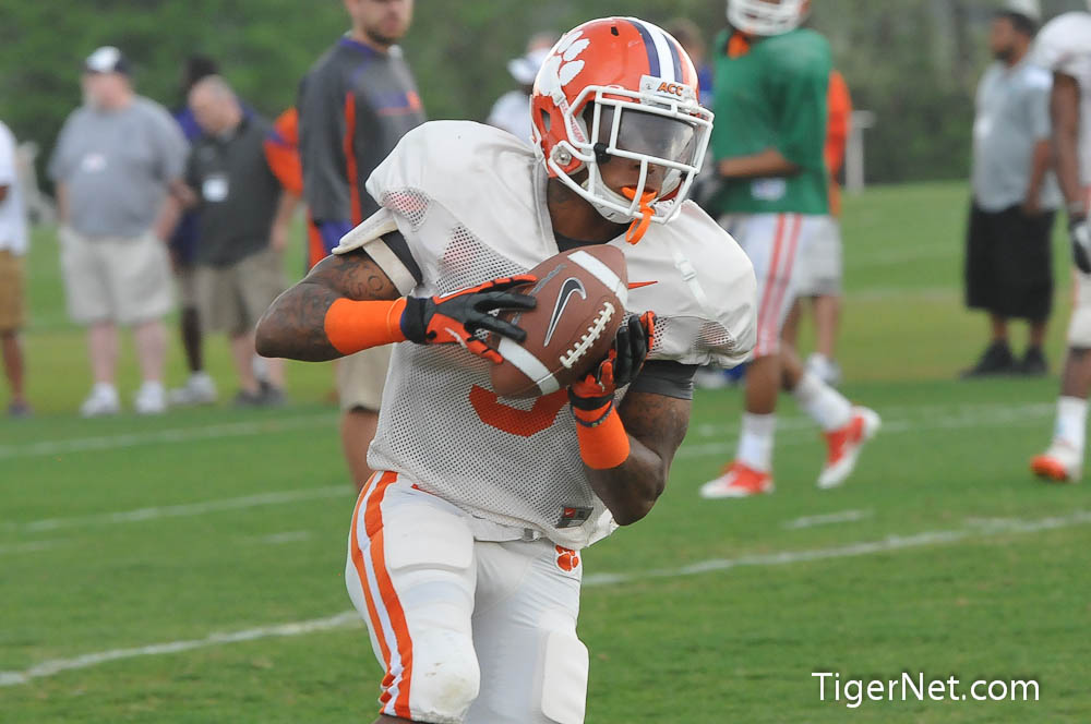 Clemson Football Photo of Mike Bellamy and practice