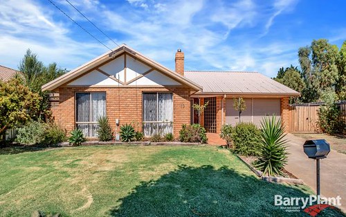 13 Black Forest Road, Werribee VIC