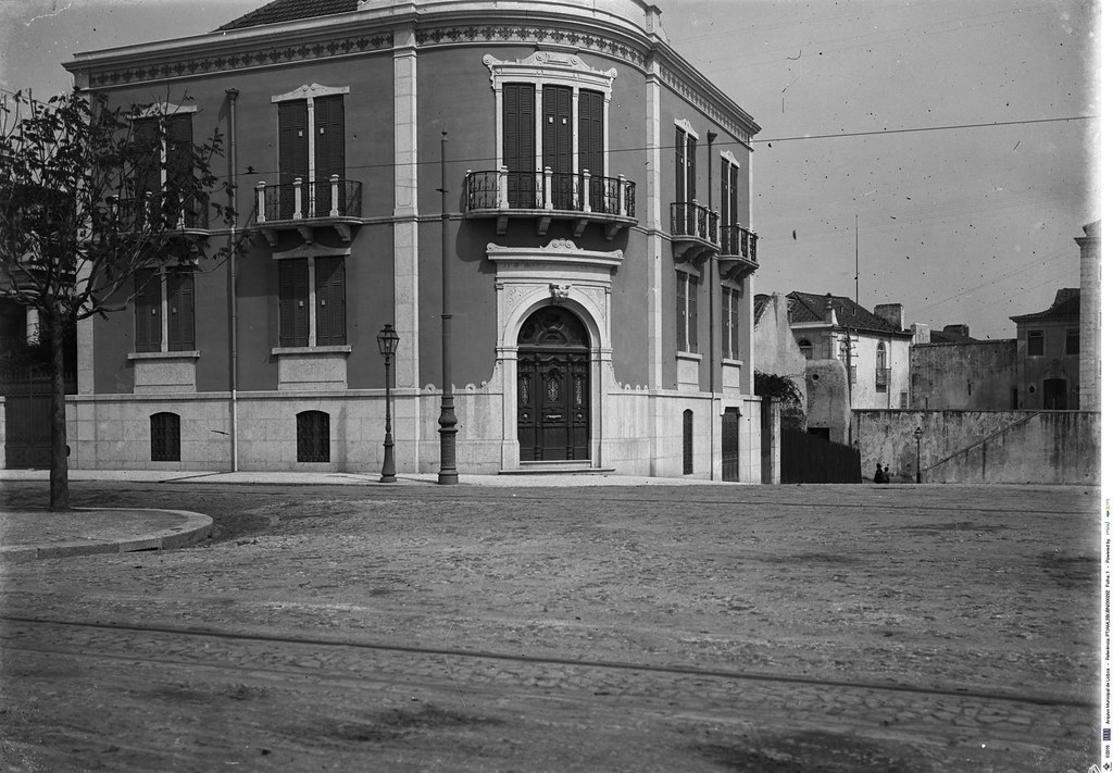 Av. António Augusto de Aguiar e Rua Augusto Santos, a S. Sebastião, Lisboa, c. 1909. Joshua Benoliel in Arquivo Fotográfico da C.M.L..